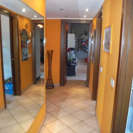Διαμέρισμα Sara House *