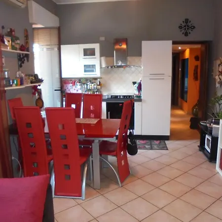 Διαμέρισμα Sara House Pero