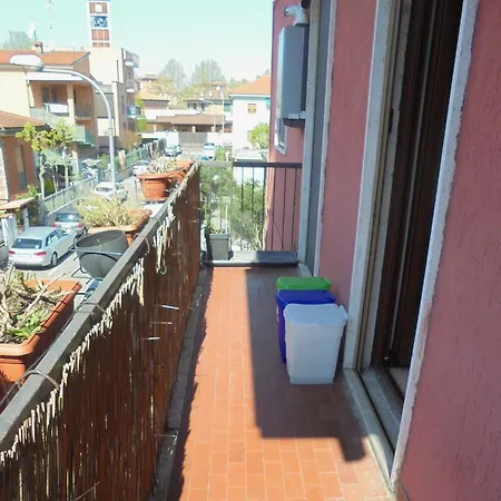 Sara House * Pero